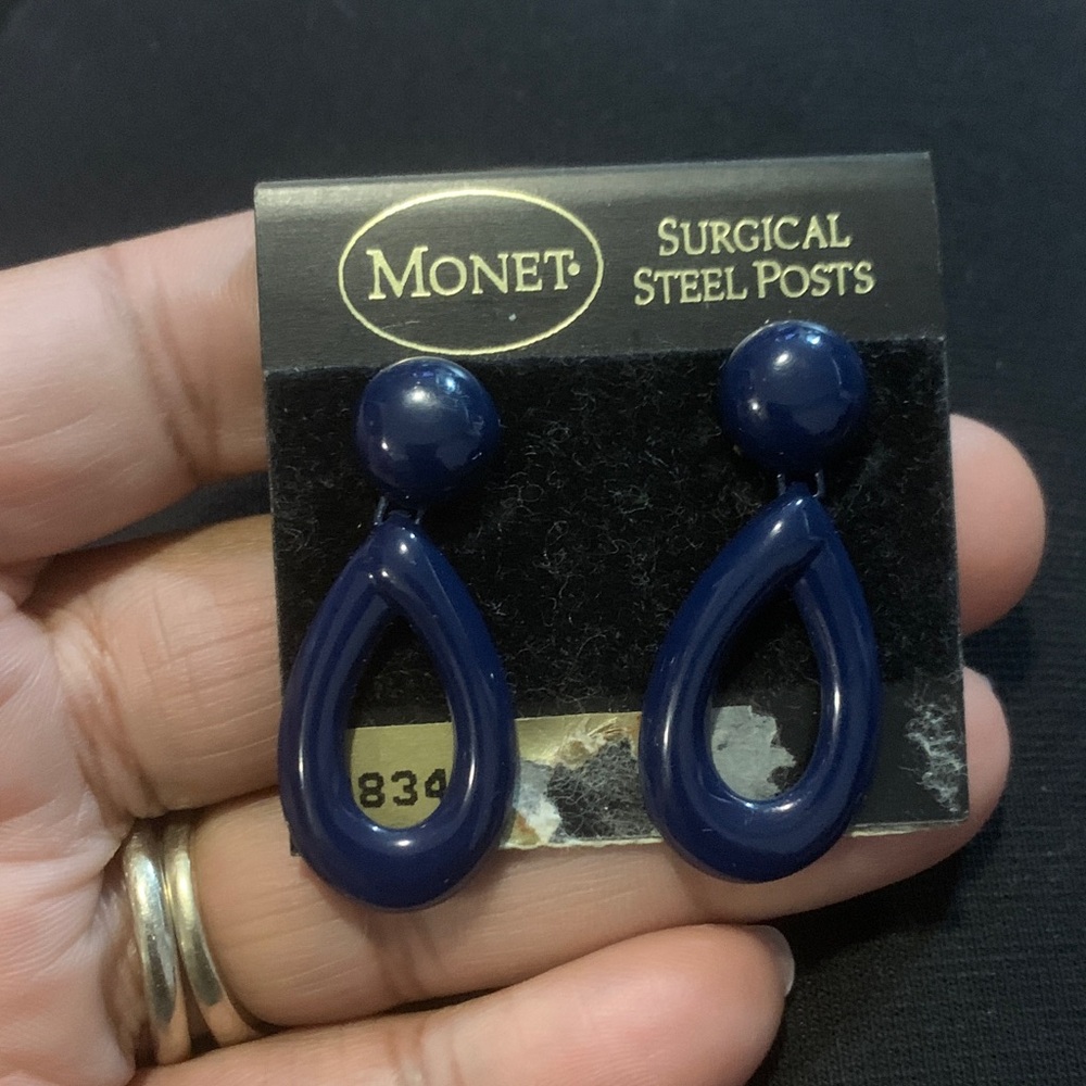 Vintage Monet Dark Blue Teardrop Earrings